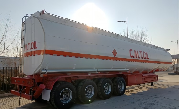 50,000 Liter 4 Axle Steel Tanker Trailer - Image 4