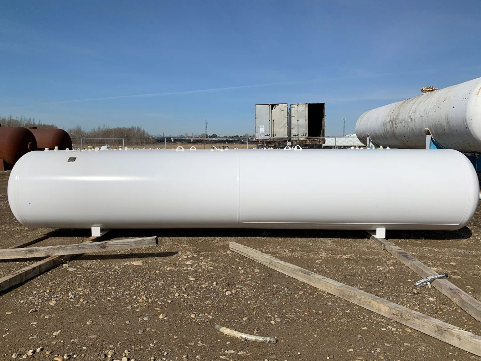 2000 Gallon Above And Underground propane Tank - Image 2
