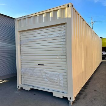 40ft-storage-container-with-roll-up-door
