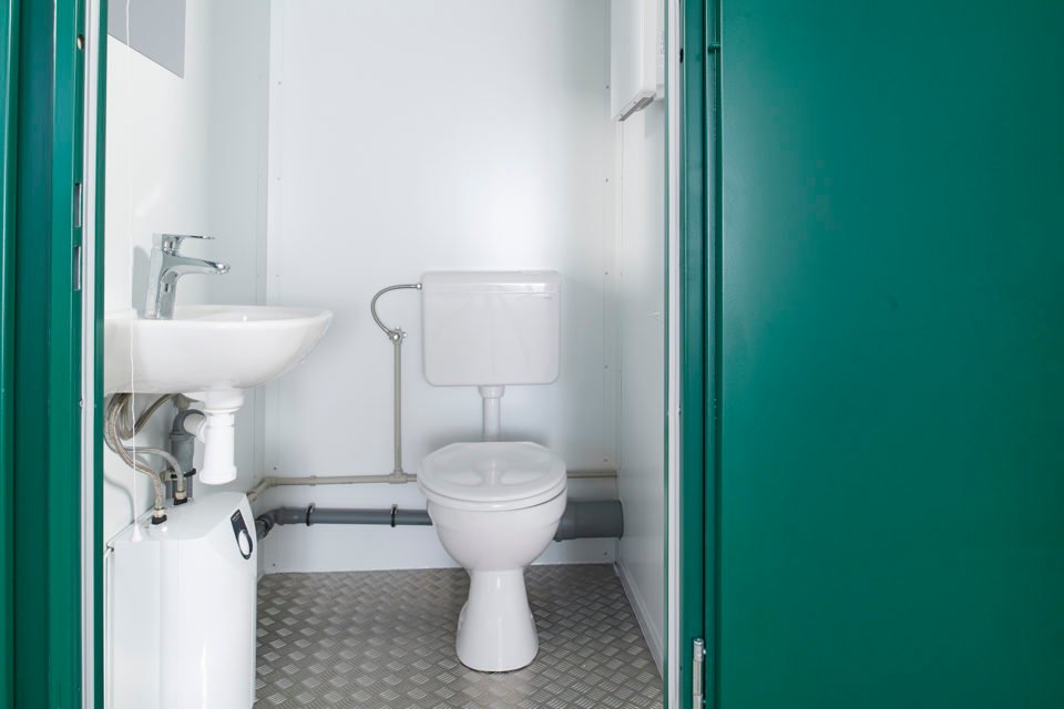 1+1 Double Mains Toilet 8Ft x 5Ft (Green) - Image 3